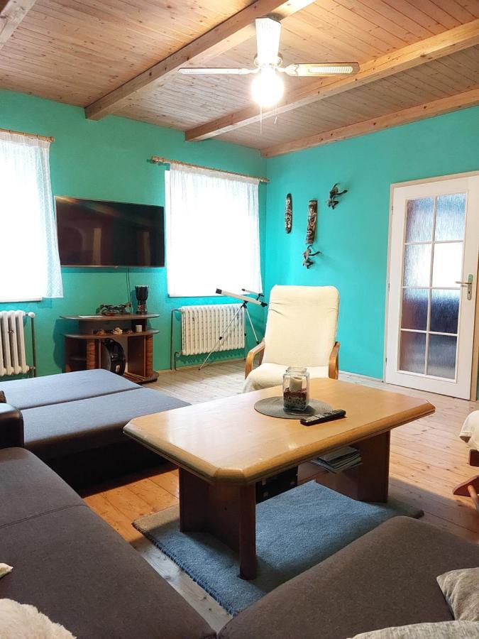 Prazdninovy Byt Arin Apartment Jachymov Luaran gambar